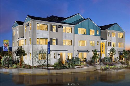5933 Gramercy Way, Eastvale, CA, 92880 | Card Image