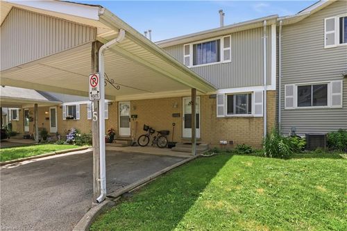15-255 Northlake Drive, Waterloo, ON, N2V1Z2 | Card Image