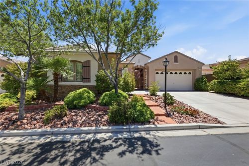 10545 Garden Light Dr, Las Vegas, NV, 89135-2821 | Card Image