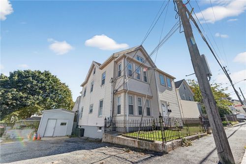 18 Division St, Manville, RI, 02838-1320 | Card Image