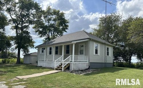 501 S Ruth Ave, Irvington, IL, 62848-1106 | Card Image