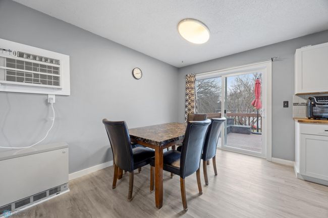 Dining | Image 11