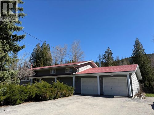 1076 Columbia Gardens Rd, Fruitvale, BC, V0G1L1 | Card Image