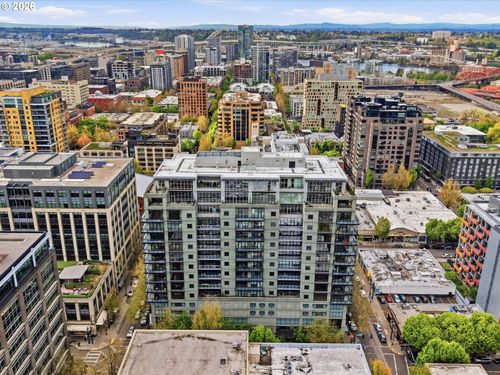 1025 Nw Couch St, Portland, OR, 97209-4199 | Card Image