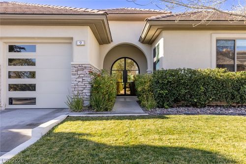 9 Candlewyck Dr, Henderson, NV, 89052-6653 | Card Image