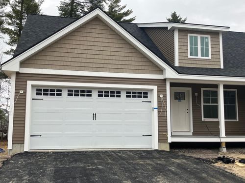 29-30 Gypsum Ln, Chester, NH, 03036-4212 | Card Image