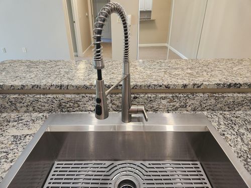 2740 Northview Rd, Waukesha, WI, 53188-2037 | Card Image