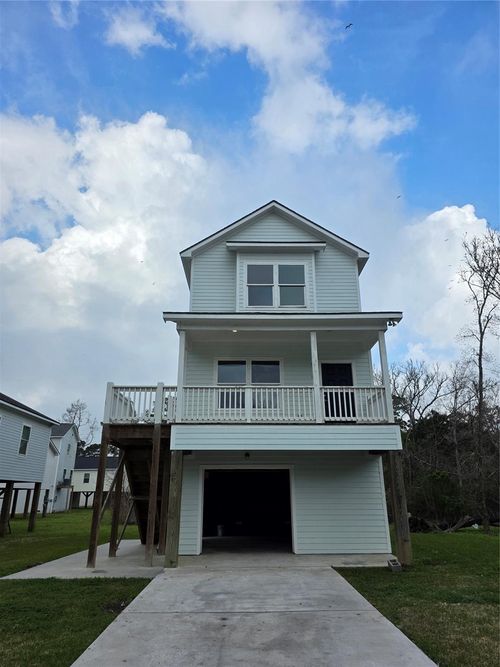 6110 White Oak Drive, Hitchcock, TX, 77563 | Card Image