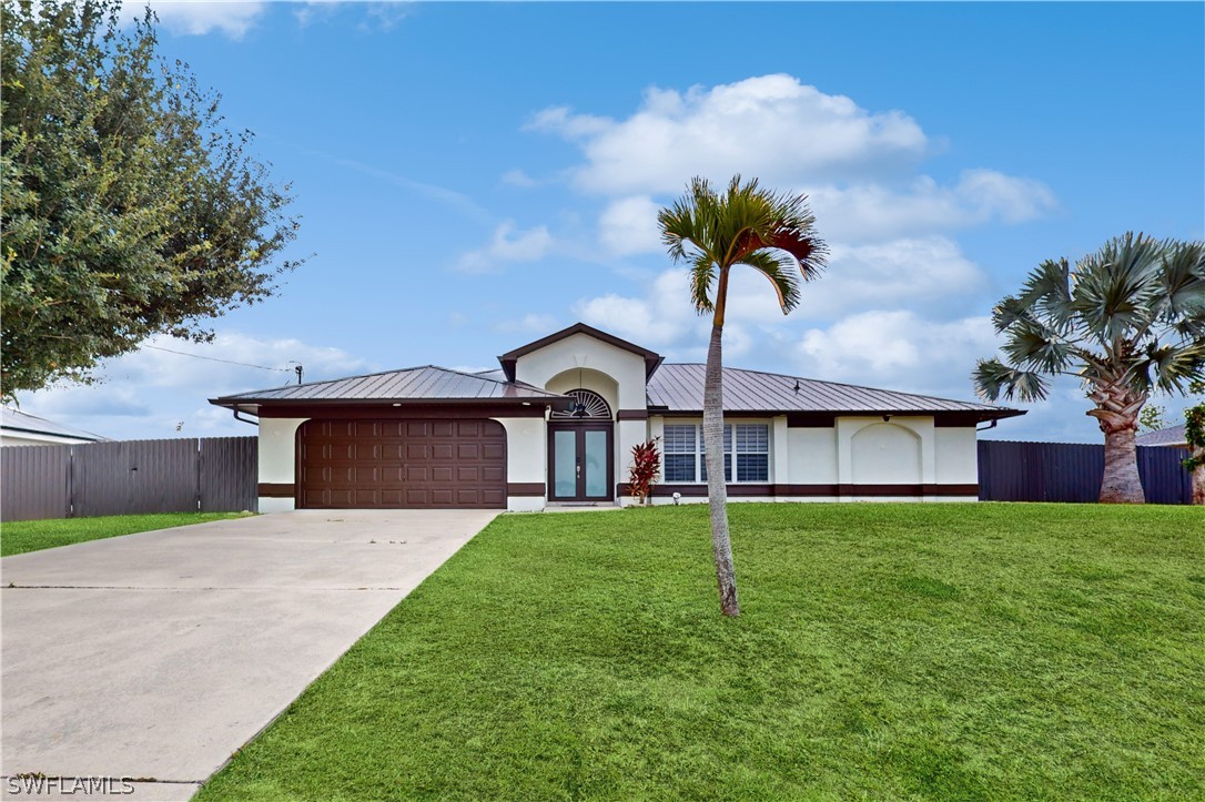 17th Ave, Cape Coral, FL 33993