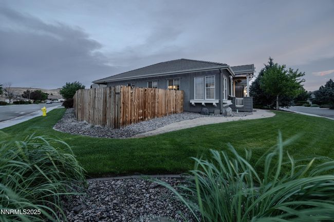 5828 Desert Mirage Dr, House other with 3 bedrooms, 2 bathrooms and 2 parking in Sparks NV | Image 36