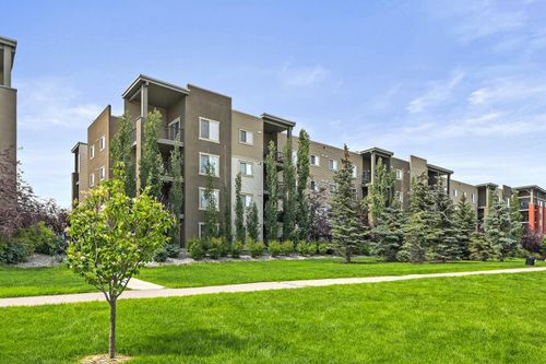 8113-403 Mackenzie Way Sw, Airdrie, AB, T4B3V7 | Card Image