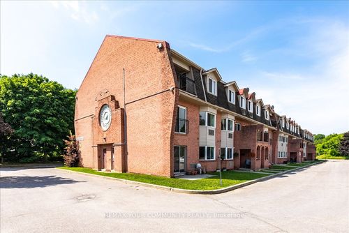 209-21028 Dalton Rd, Jacksons Point, ON, L0E1L0 | Card Image