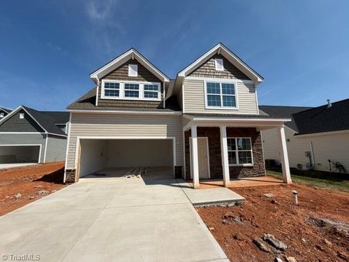 1324 Dandridge Drive, Kernersville, NC, 27284 | Card Image