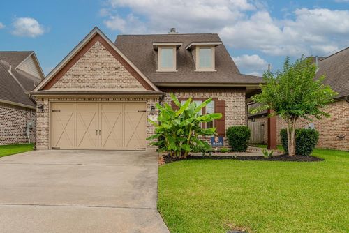 2 Cottage Grove Ct, Beaumont, TX, 77713-5100 | Card Image