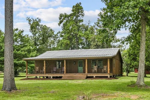 10654 Bevil Blvd, Kountze, TX, 77625-6015 | Card Image