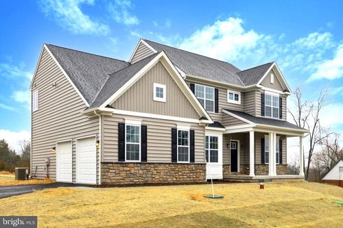 3024 Finland Rd, PENNSBURG, PA, 18073-2206 | Card Image