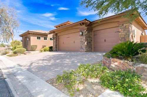 6535 Lyon Estates Ave, Las Vegas, NV, 89131-2106 | Card Image