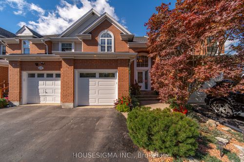 437 Beaver Creek Rd, Waterloo, ON, N2V2J8 | Card Image
