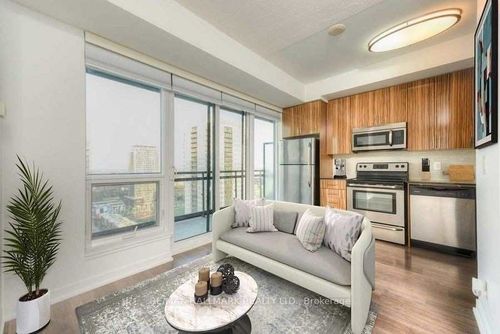 2011-225 Sackville St, Toronto, ON, M5A0B9 | Card Image