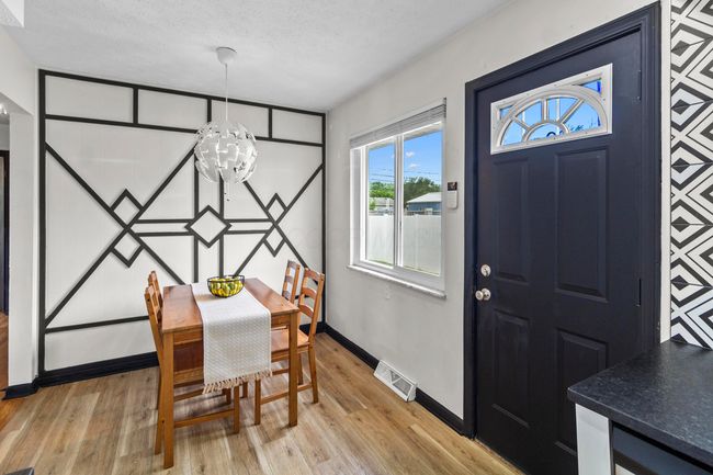 1861 Berkeley Rd, House other with 3 bedrooms, 2 bathrooms and null parking in Columbus OH | Image 6