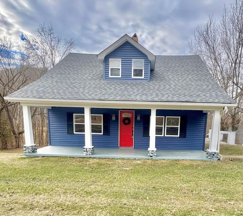 1211 Winchester Rd, Irvine, KY, 40336-8787 | Card Image