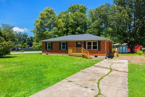 113 Cherry Ln, Frankfort, KY, 40601-8126 | Card Image