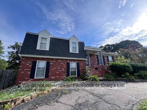 5449 Thompson Cir, Hope Mills, NC, 28348-1964 | Card Image