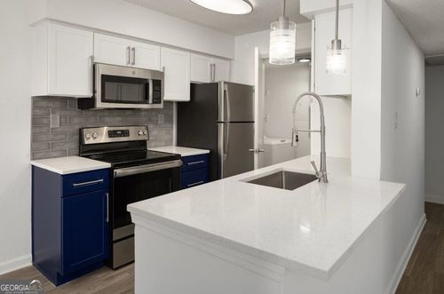 71-114-6873 Peachtree Dunwoody Rd, Atlanta, GA, 30328-1610 | Card Image