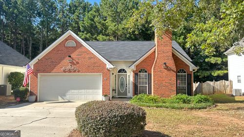 79 Riva Ridge Ln, Newnan, GA, 30263-6709 | Card Image