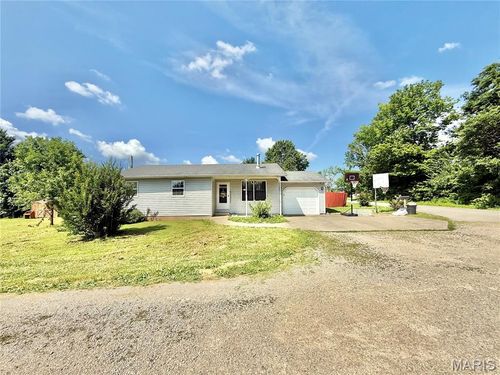 750 B St, Farmington, MO, 63640-7407 | Card Image