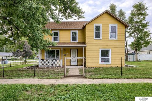 122 Walnut St, Pleasant Dale, NE, 68423-9134 | Card Image