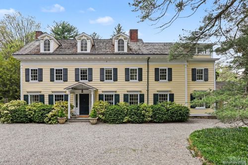 328 Mclain St, Bedford Hills, NY, 10507-2229 | Card Image