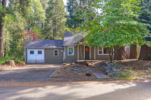 2889 Willow Street, Pollock Pines, CA, 95726 | Card Image
