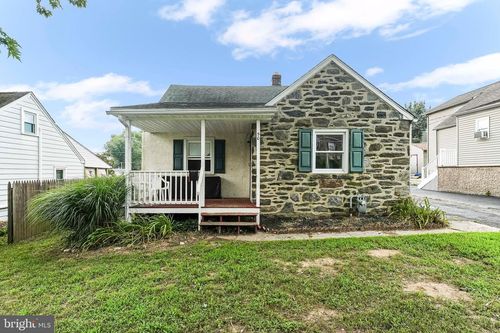 50 Neeld Ln, ASTON, PA, 19014-2009 | Card Image