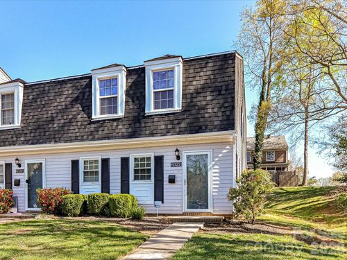 8322 Knights Bridge Rd, Charlotte, NC, 28210-5754 | Card Image