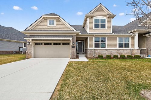 3736 Chatham Place Place, Brighton Township, MI, 48114 | Card Image