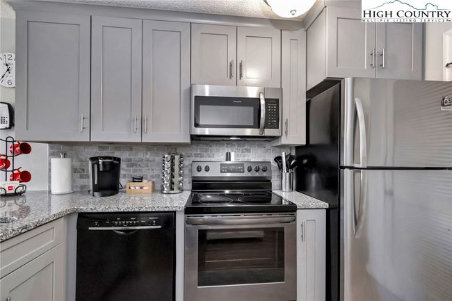 UNIT-1215 - 301 Pinnacle Inn Rd, Condo with 2 bedrooms, 2 bathrooms and null parking in Beech Mountain NC | Image 21