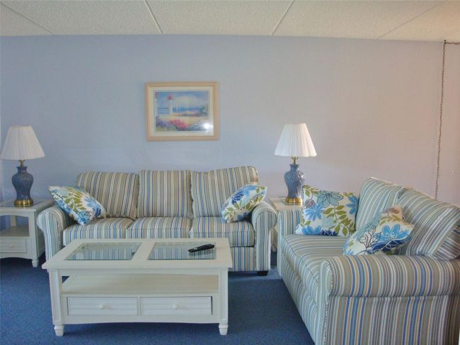 111 - 111 E Cypress Ct, Condo with 2 bedrooms, 2 bathrooms and null parking in OLDSMAR FL | Image 6