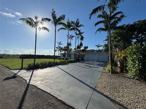 20440 Sw 292nd St, Homestead, FL, 33030-7650 | Card Image