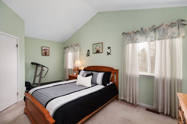 1025 Yorick Path, Condo with 3 bedrooms, 3 bathrooms and null parking in Wixom MI | Image 14