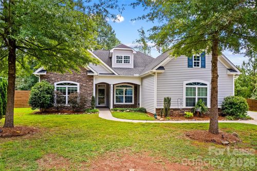 983 Jerry Lees Way, Denver, NC, 28037-7698 | Card Image