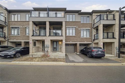 1113-585 Colborne St, Brantford, ON, N3S0K4 | Card Image