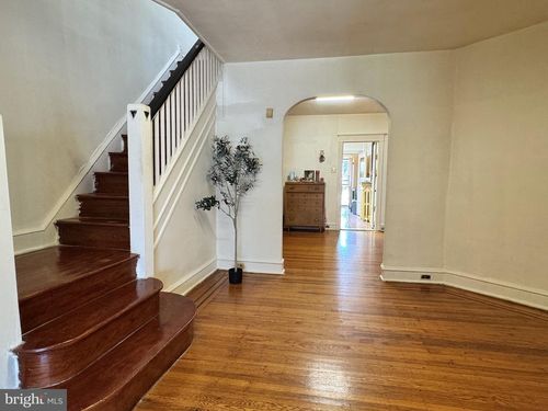 355 E Eleanor St, PHILADELPHIA, PA, 19120-3909 | Card Image