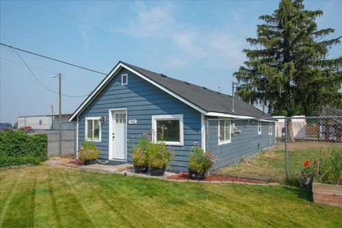 7901 E Valleyway Ave, Spokane Valley, WA, 99212 | Card Image