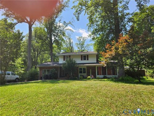 816 Lakeshore Dr, LOUISA, VA, 23093-7020 | Card Image