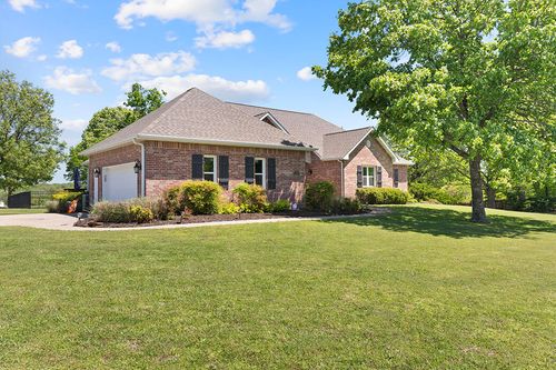 2540 S Loma Linda Drive, Loma Linda, MO, 64804 | Card Image