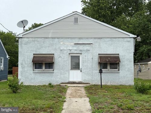 125 6th Ave, CARNEYS POINT, NJ, 08069-1012 | Card Image