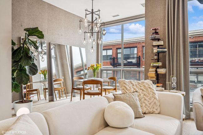 UNIT-4S - 122 S Aberdeen St, Condo with 3 bedrooms, 3 bathrooms and 1 parking in Chicago IL | Image 6