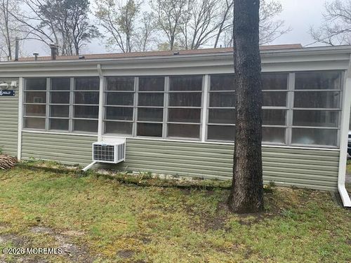 6a Holly Street, Toms River, NJ, 08757 | Card Image