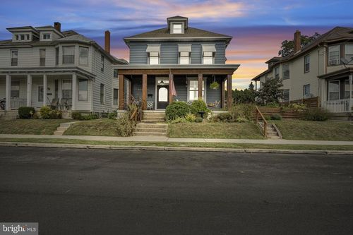 2517 S 2nd St, STEELTON, PA, 17113-3009 | Card Image